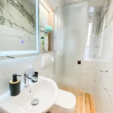 Apartment Matisse No14 - Center Tirana