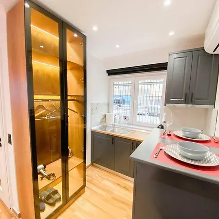 Apartment Center 14 - Way *