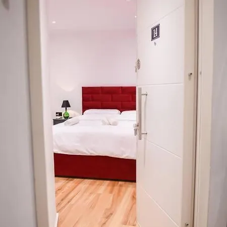Center 14 - Way Apartment Tirana